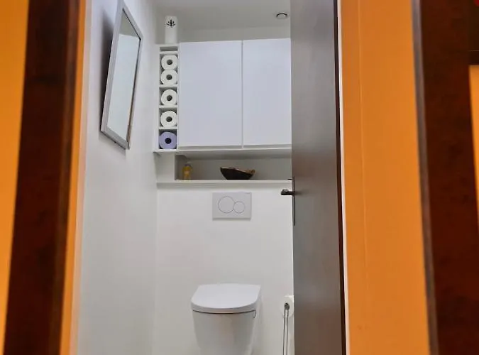 Belle Spacieuse, Tropezienne, Vue Remparts, Clim, Parking *